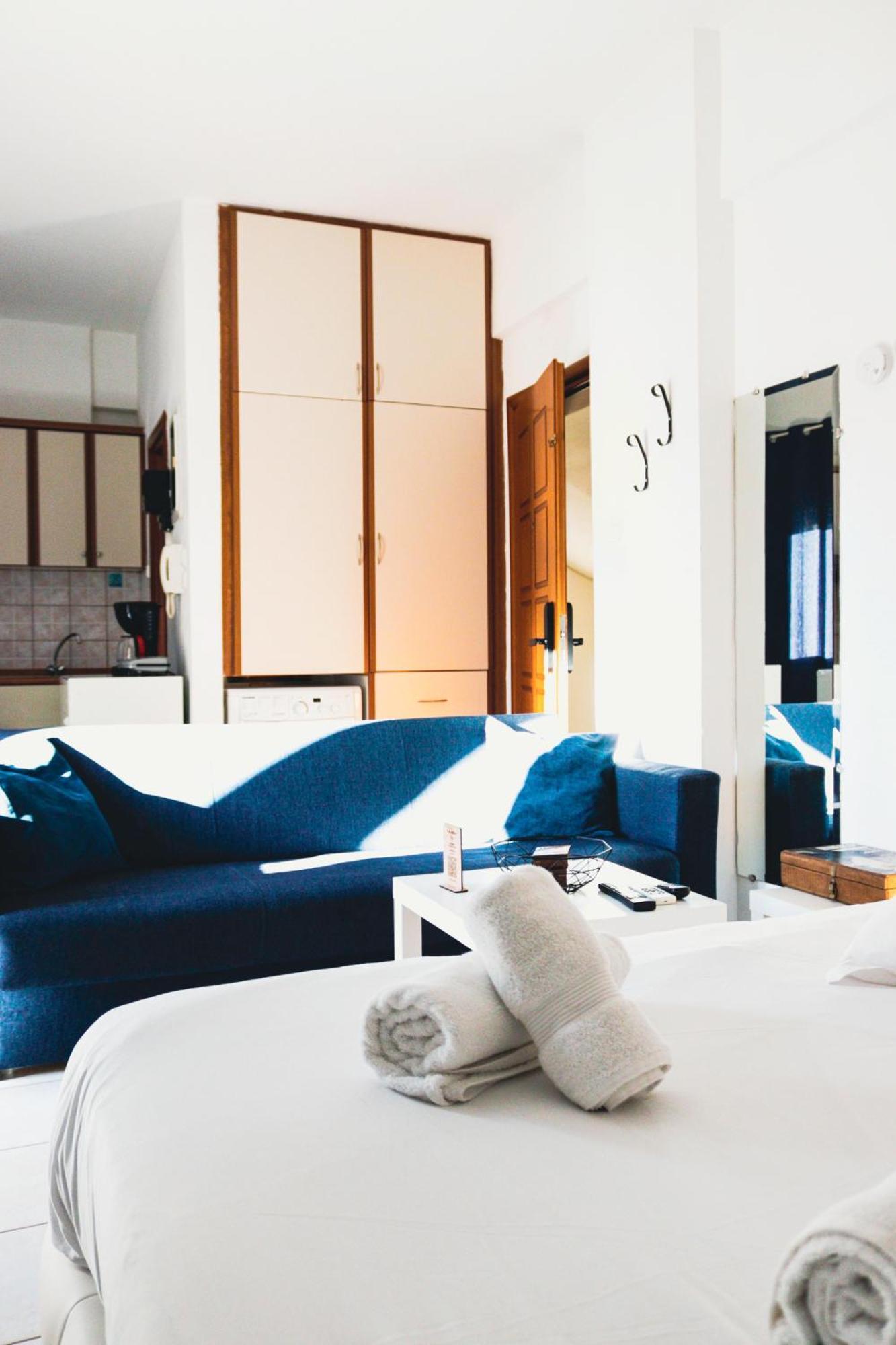 Gk Suites-Constantin View , Auto Check-In 24H 라리사 외부 사진