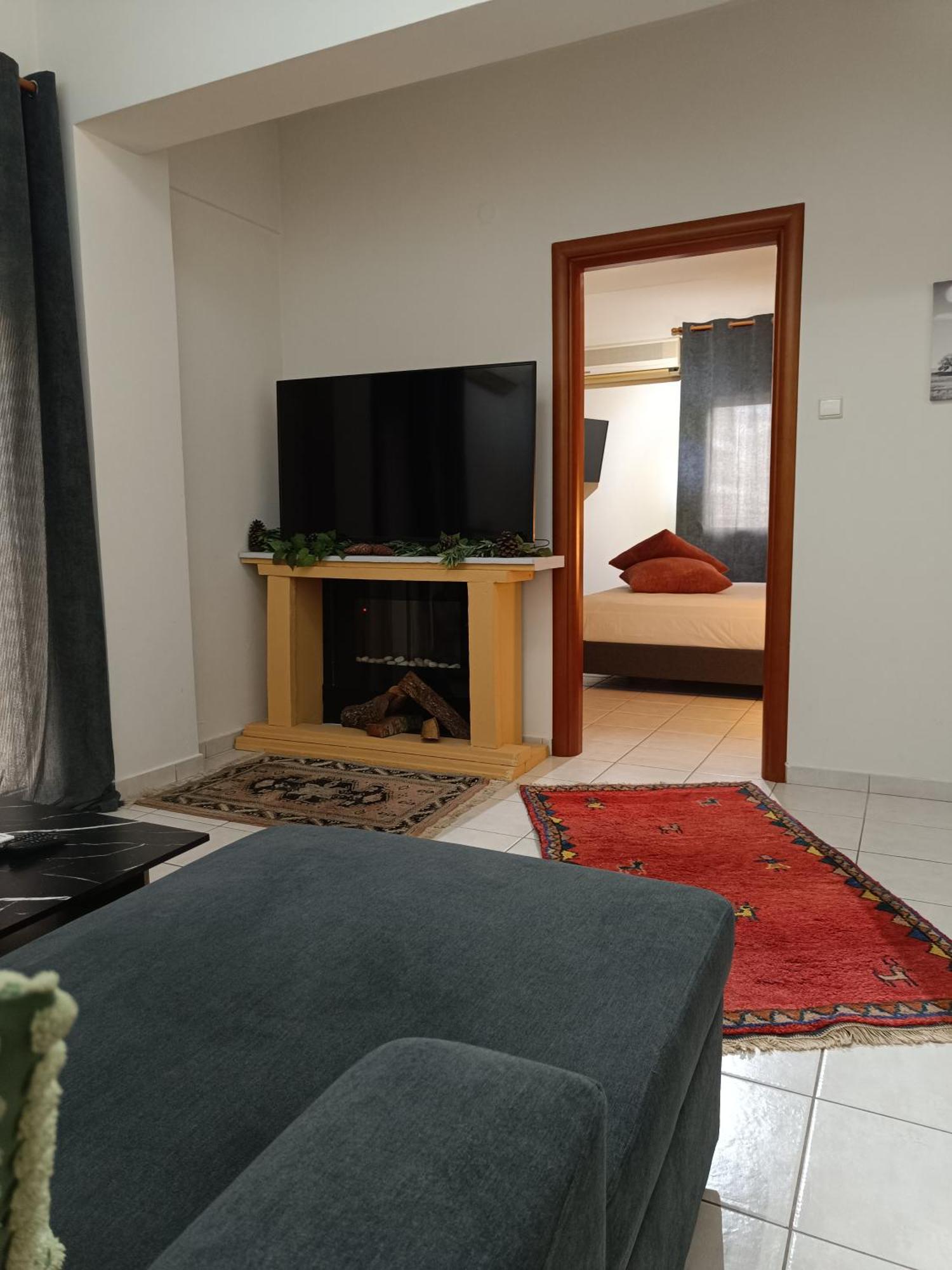 Gk Suites-Constantin View , Auto Check-In 24H 라리사 외부 사진