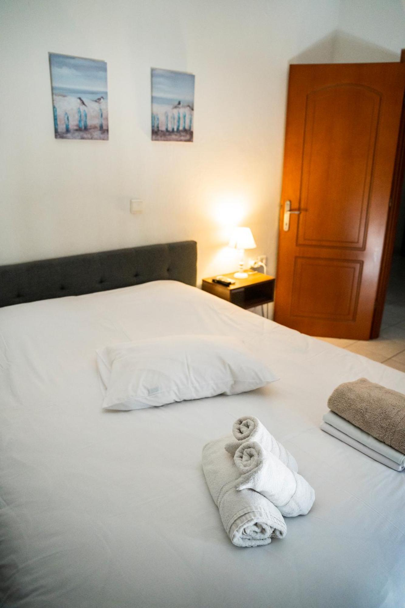 Gk Suites-Constantin View , Auto Check-In 24H 라리사 외부 사진